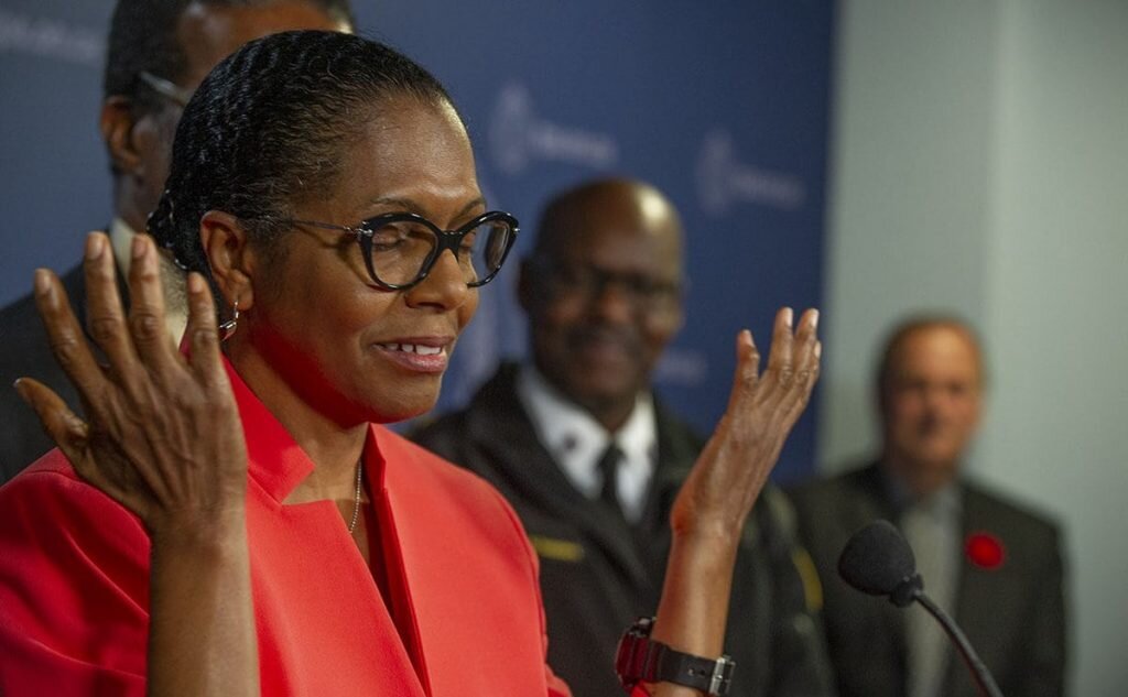 Линетт, мама