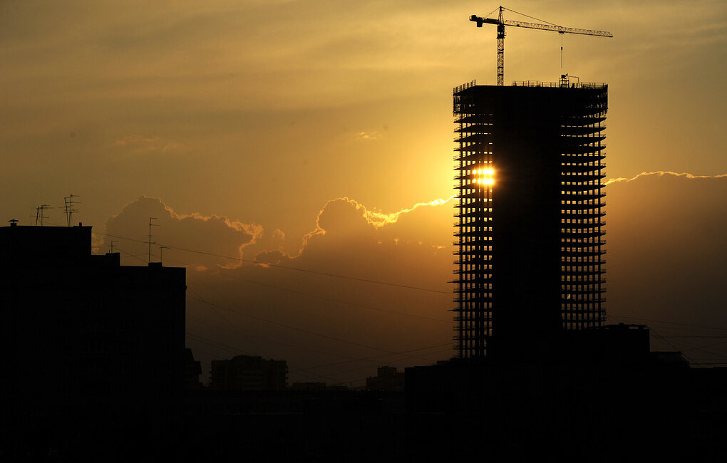 Причиной могут стать трудные жизненные обстоятельства, считает зампред регулятора Сергей Швецов Банк России предлагает разрешить гражданам временно приостанавливать выплаты по ипотеке в трудных жизненных ситуациях, сообщил первый зампред регулятора Сергей Швецов, выступая в Совете Федерации.