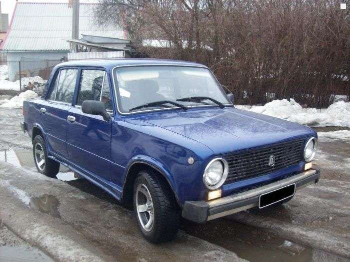 ваз 21011 синий