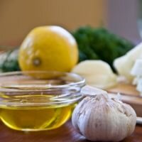 В период чистки следует увеличить потребление жидкости. Это поспособствует более активному выводу шлаков. Если один прием не был осуществлен, то курс стоит продолжать по привычной схеме, не увеличивая дозировку.