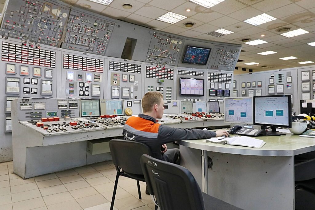 т плюс сотрудники.