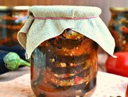 Баклажаны в томатной заливке