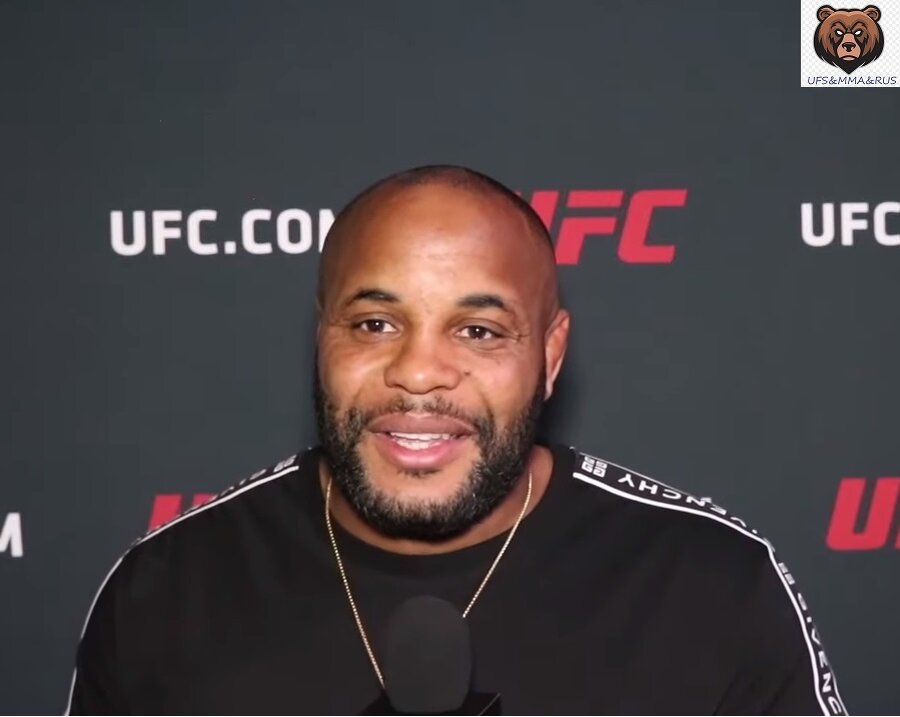 Дэниел Кормье - действующий чемпион UFC в тяжелом весе.
