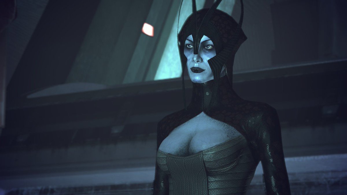 Бенезия - представитель народа Азари