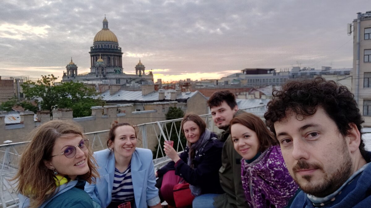 Туристом везде хорошо, а если и друзья рядом - то и совсем