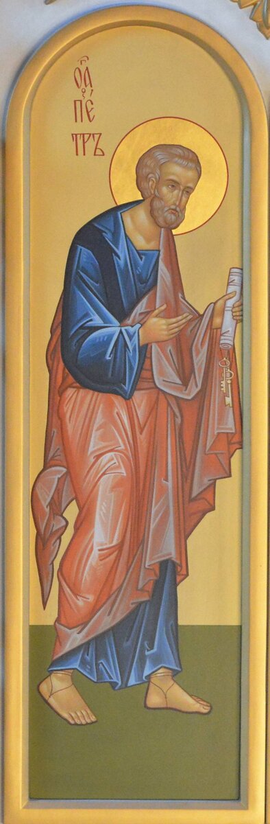 Икона апостола Петра "Святой Петр" находится в деисусном ряду главного иконостаса. Храм Успения Пресвятой Богородицы "за верхом" г. Калуга. Изображения апостола Петра отличаются ярко выраженными портретными чертами, с короткими седыми волосами и бородой. Обычно он облачен в синий хитон и охристый гиматий.