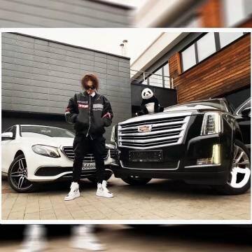 Моргенштерн снова всех обманул выложив вместо Кадиллака какое-то Пососи это вызвало общественный резонанс люди были не довольны и ставили дизлайк за 3 дня клип набрал 700000 тысяч дизлайков в конце кто-то то слил трек Кадиллак и затем Моргенштерн сам слил весь трек люди радовались что слышат песню в хорошем качестве  Всё решилось хорошо   