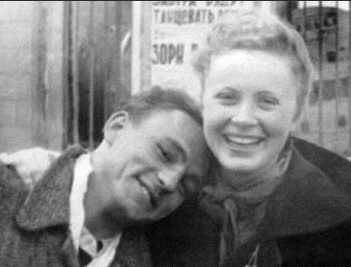 Алла ларионова биография личная жизнь семья муж Загубленная жизнь младшей дочери Николая Рыбникова и Аллы Ларионовой Смотритель 