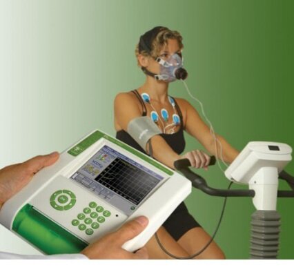 Метод непрямой калориметрии - определение энергозатрат организма на основании потребленного кислорода и выделенного углекислого газа. 