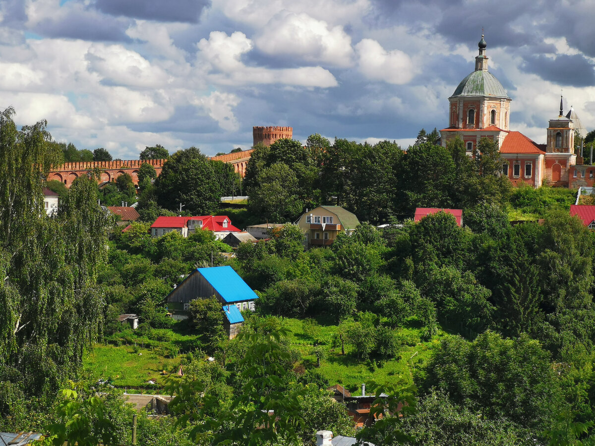Башня Орел и Георгиевская церковь