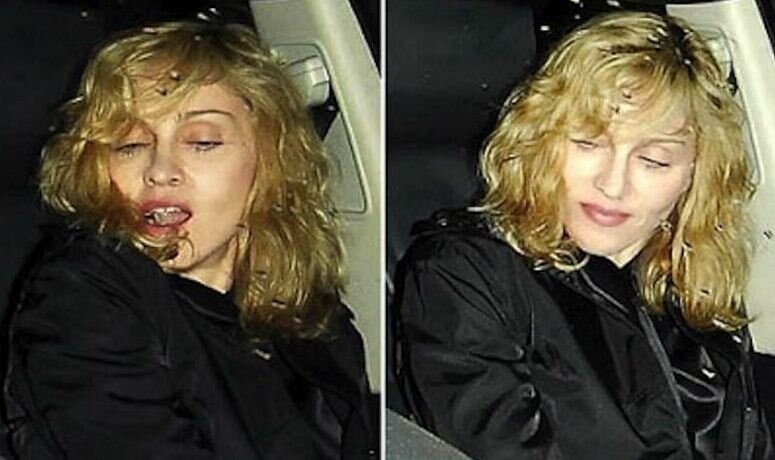 Пьяные звезды голливуда. Звезда напилась. Пьяные российские знаменитости. Скарлетт йоханссон улыбка. Пьяные российские знаменитости.