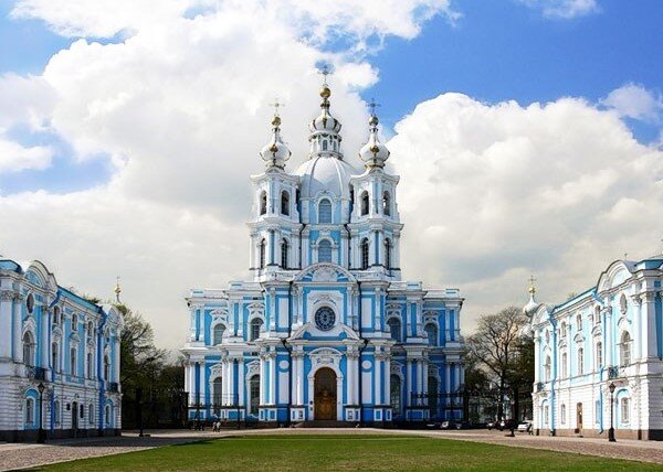 Фотография с сайта www.spbtravel.ru