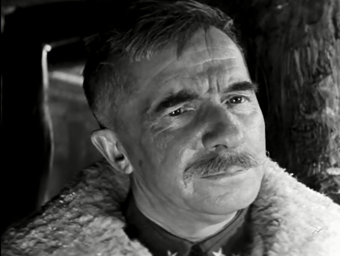 Генерала Кузьмича в фильме "Возмездие"(1967 г.) сыграл внешне похожий на М. Козыря актер А. Плотников