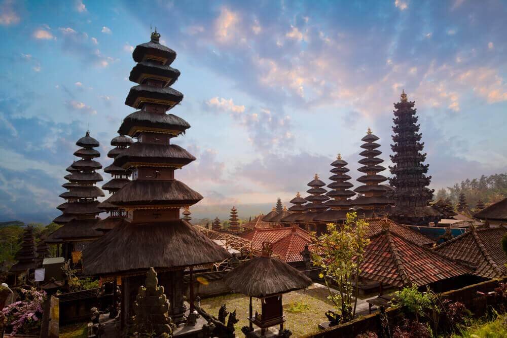 Besakih Temple Бали