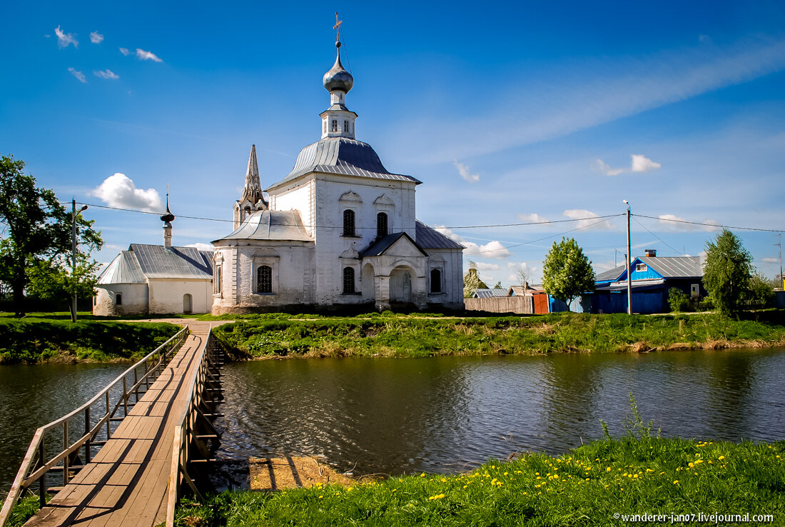 Интересно, что при этом в Суздале нет ни одного промышленного предприятия, что делает его экологически чистым местом.