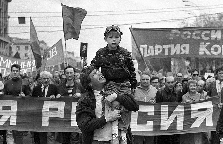 Виктор Анпилов