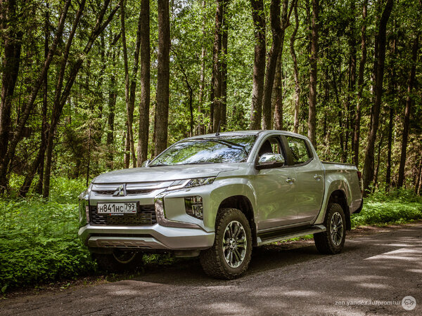 Так вот,  новый L200 едет и управляется как легковой автомобиль. 