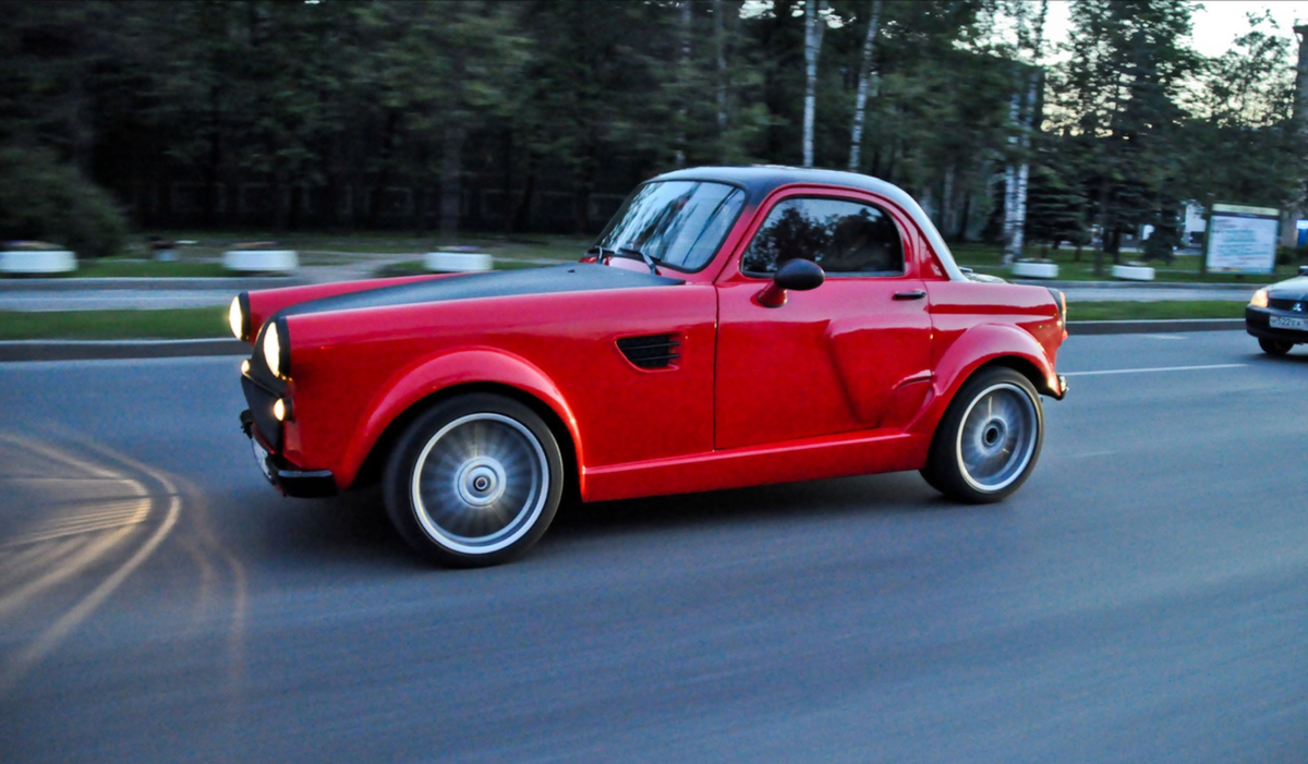 Авто в потоке. Загружено с pixabay.com