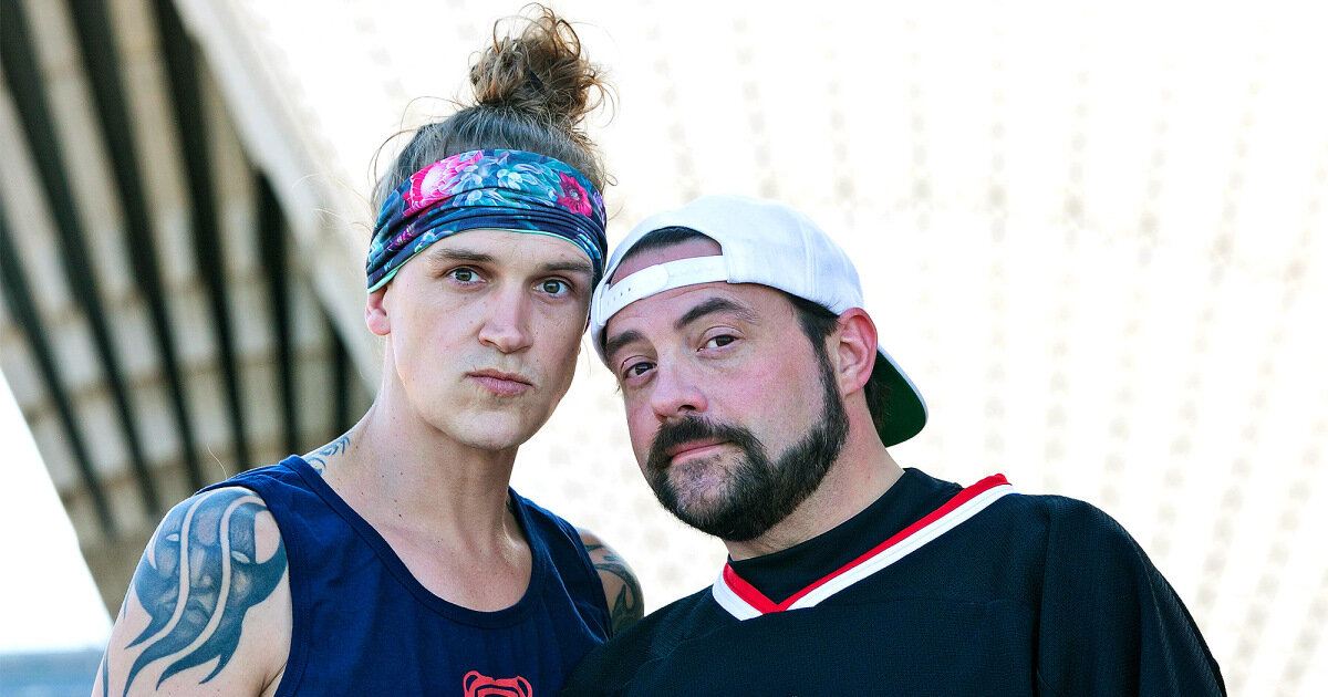 Основная ударная сила "вселенной View Askew" в количестве двух человек - Кевина Смита и Джейсона Мьюза.