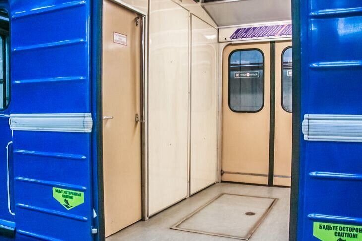 Вот там я и стояла - справа.