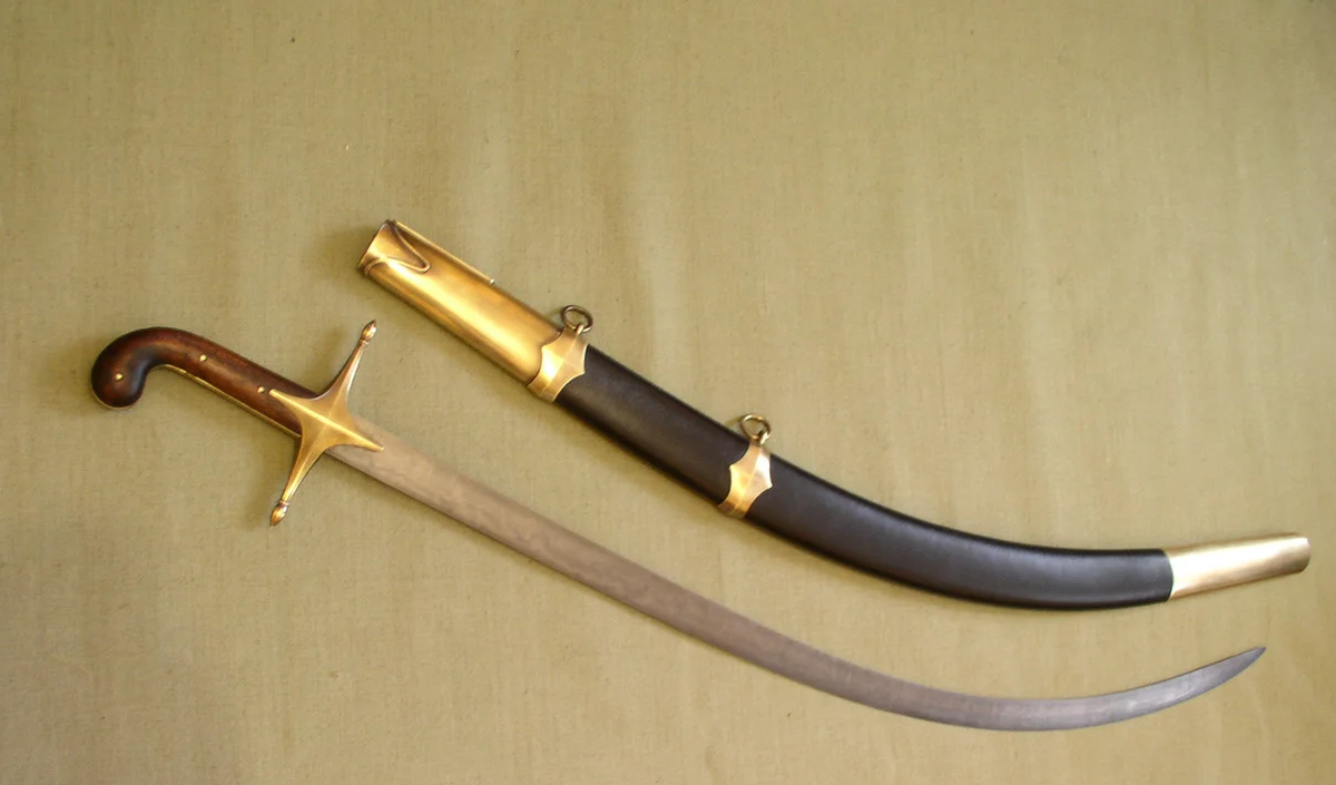 Современная реконструкция "боевого" шамшира. Источник: prom.ua