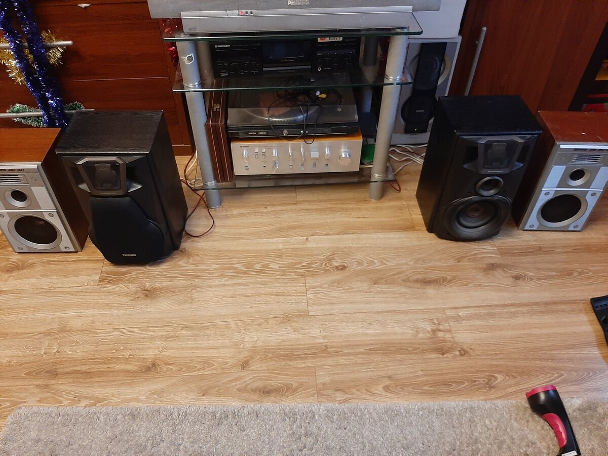 Перенесли колонки, составили их рядышком