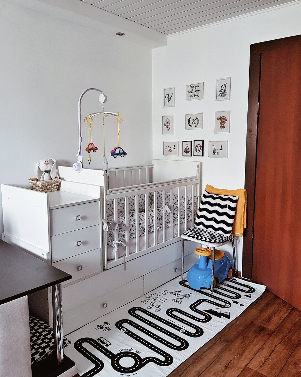 Вот так вот выглядит этот самый уголок