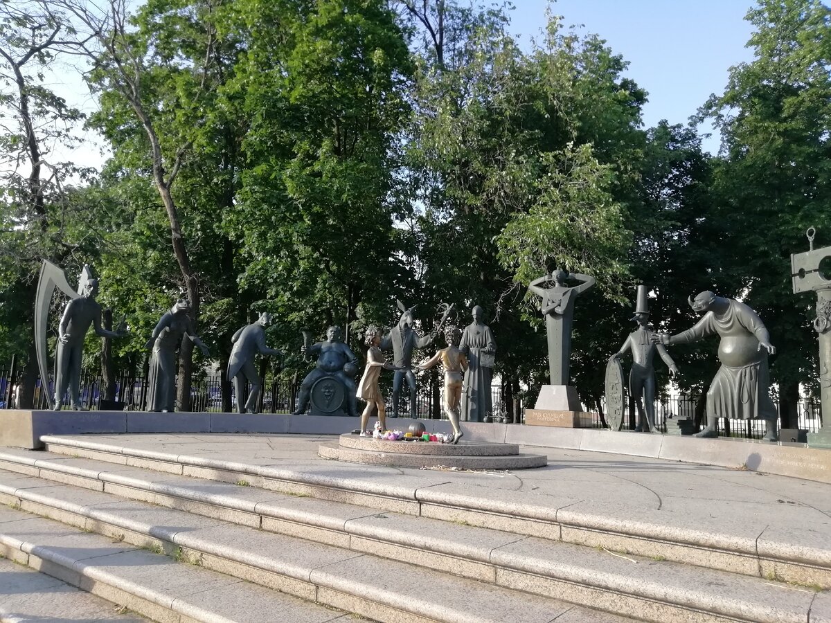 памятник на болотной площади в москве