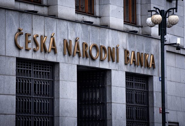  Более 100 тысяч клиентов уже обратились в чешские банки с заявлением об отсрочке платежей по ипотечным и другим кредитам в связи с коронавирусом за последние две недели.