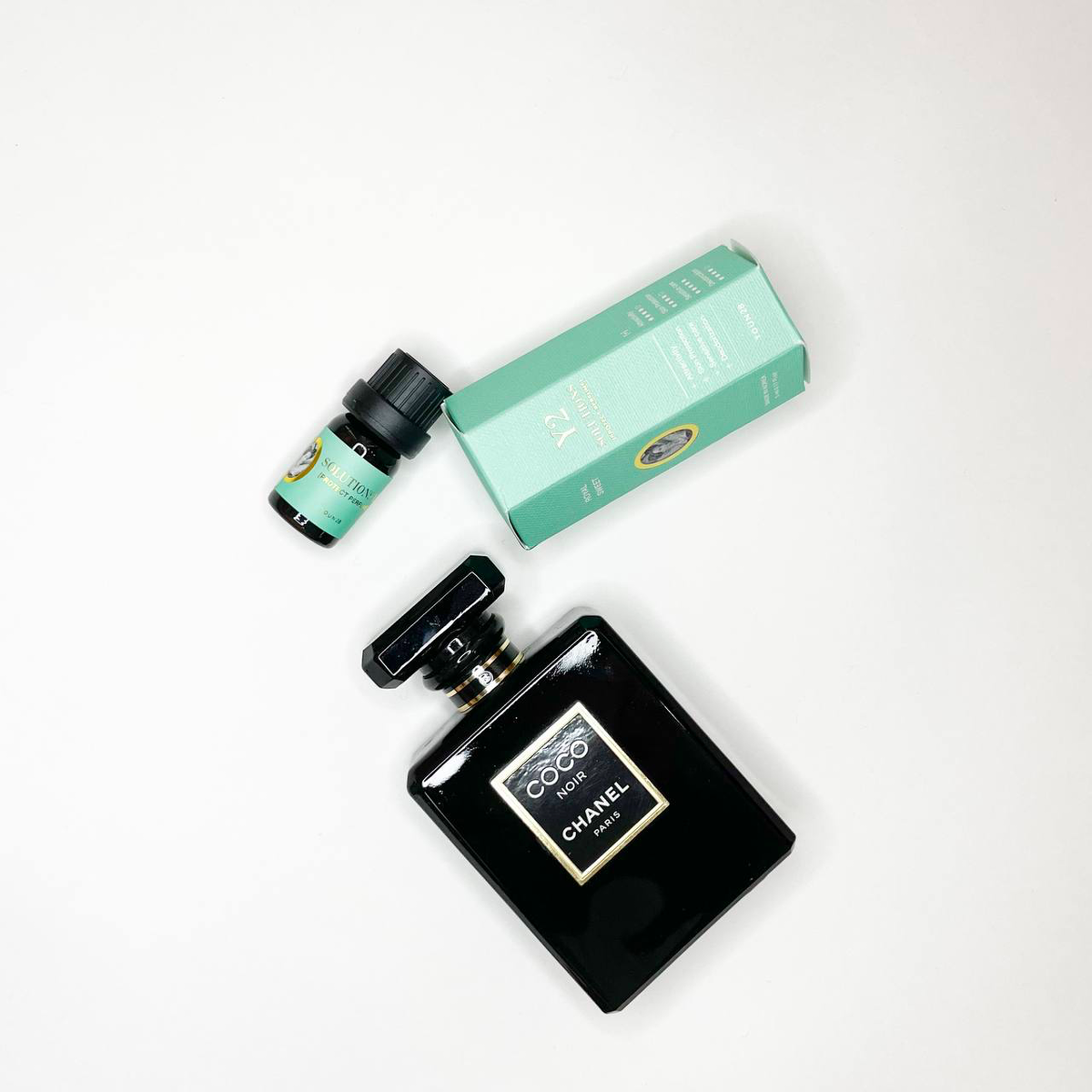 Парфюмированное средство для защиты кожи за женской деликатной зоной Y от TOUN28