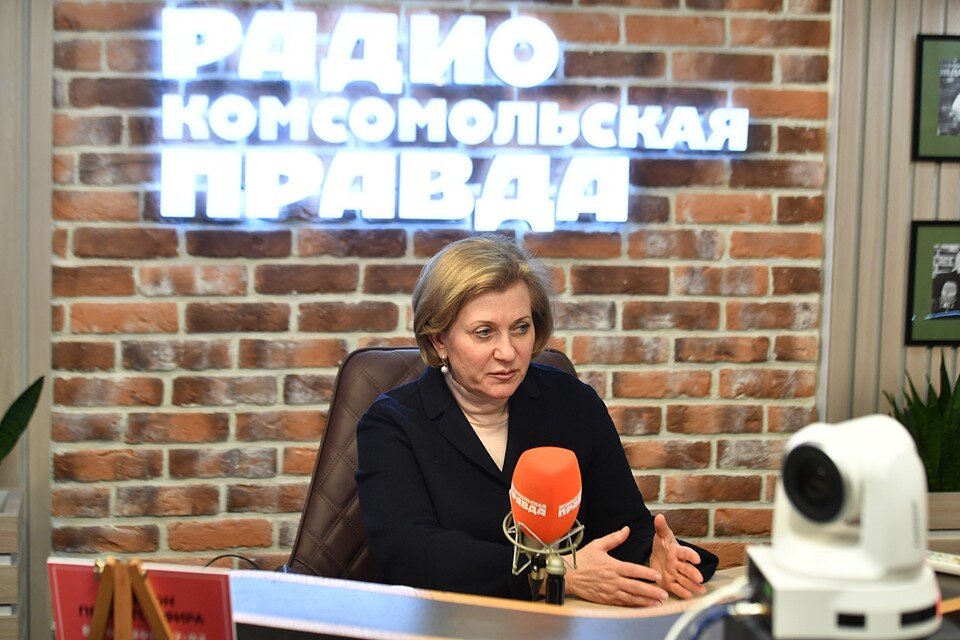     Анна Попова Иван МАКЕЕВ