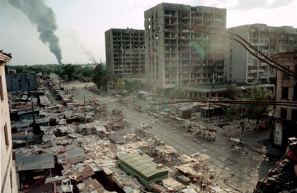 От 6 октября 1999 г. Грозный 1993. Город Грозный Чечня 1994. Грозный город 1995.