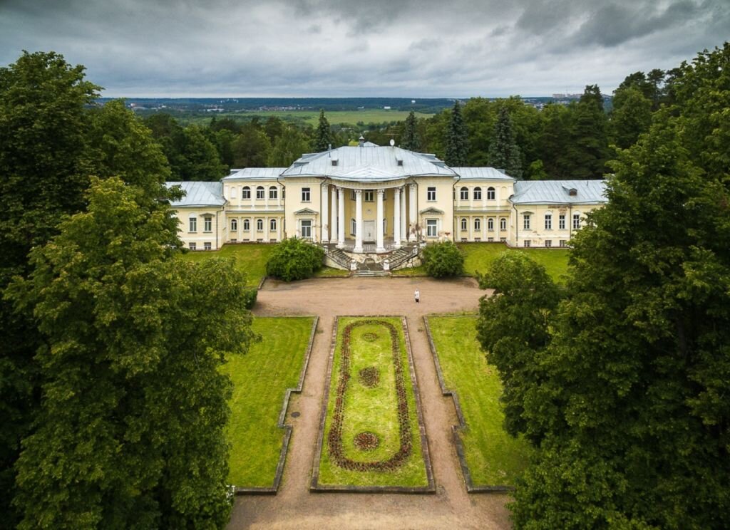 Звенигород усадьба введенское фото