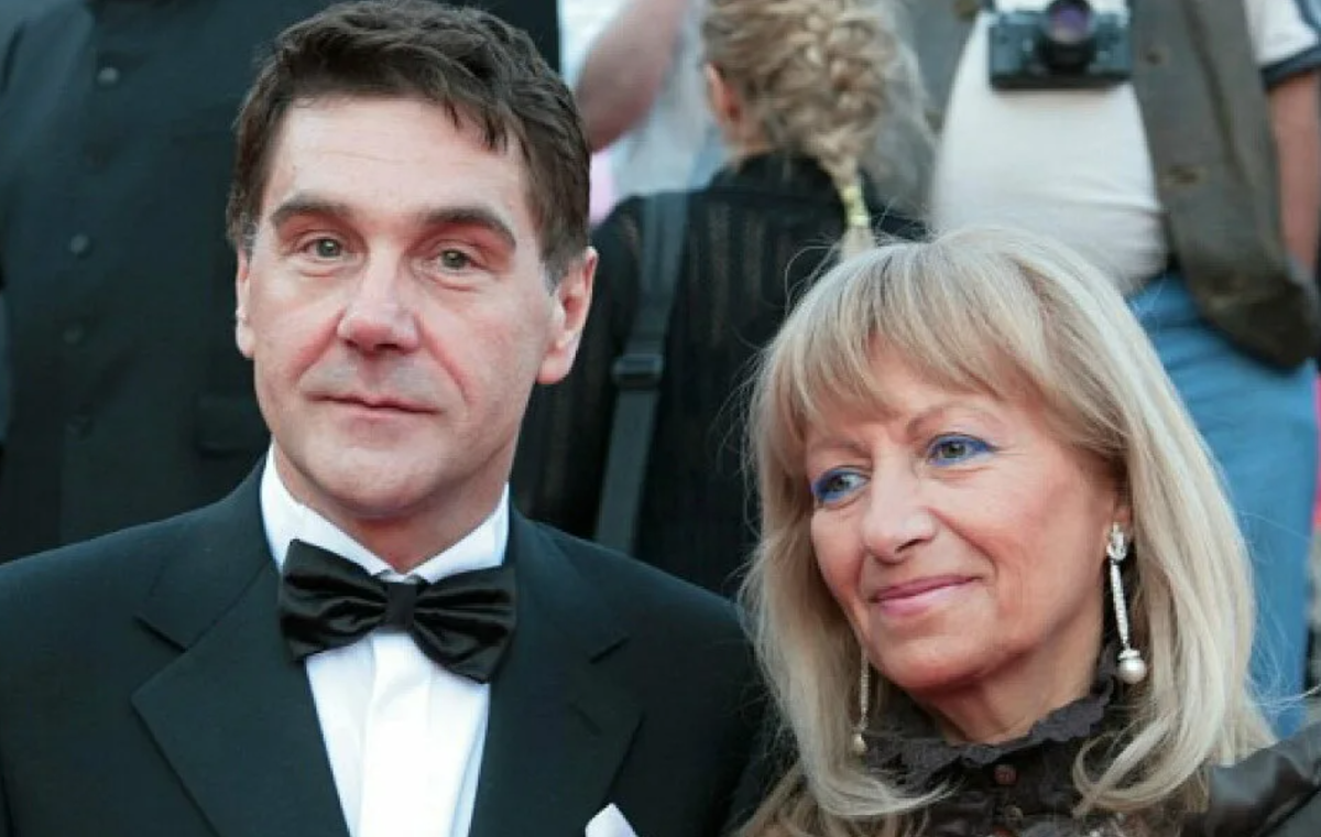 елена демченко маковецкий. сергей маковецкий с женой 2020. елена демченко маковецкая. сергей маковецкий и елена демченко. елена маковецкий маковецкая.