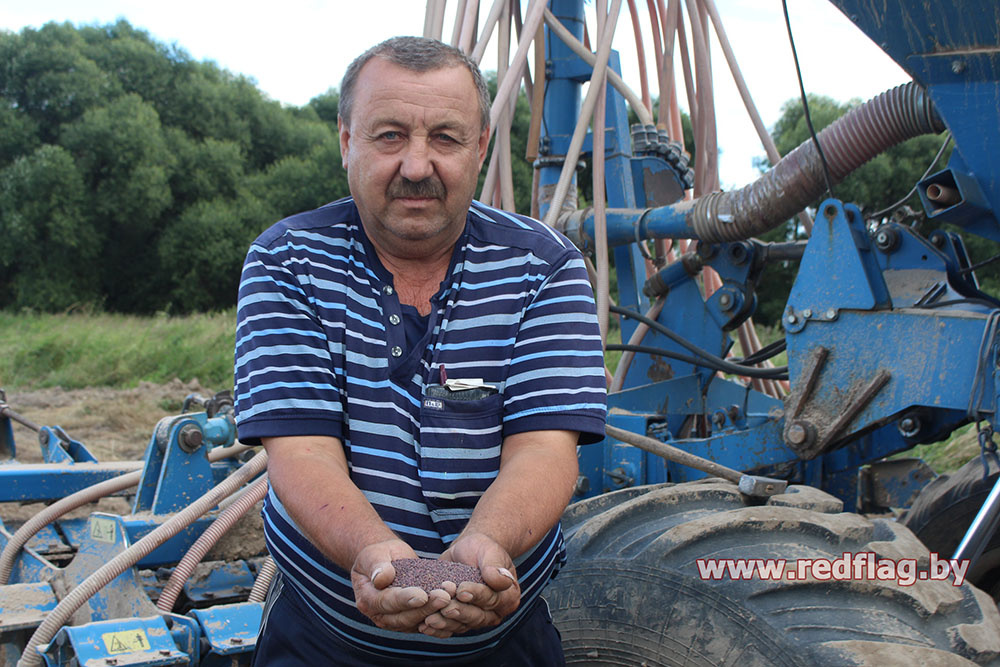 В.Е. Серяков