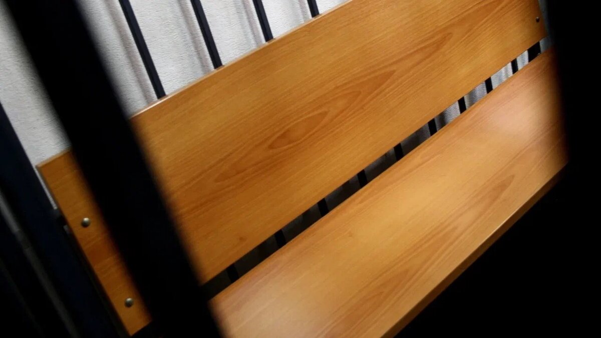     Осужденного на пожизненный срок Ильназа Галявиева отправят отбывать наказание в «Черном дельфине». Так в народе называют ИК-6 в Соль-Илецке. Об этом пишет Telegram-канал Mash Iptash.