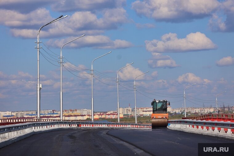    Чеховский мост в Кургане готовят к сдаче