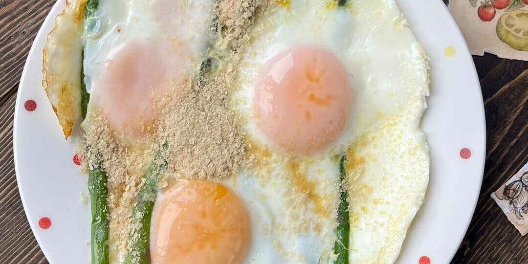 17 вкусных продуктов, которые защищают печень от ожирения, а мозг - от ранних возрастных изменений: как избежать дефицита холина