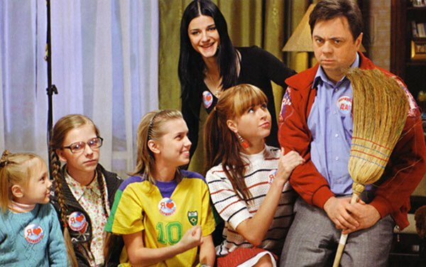 Андрей Леонов в роли Сергея Васнецова в сериале «Папины дочки»