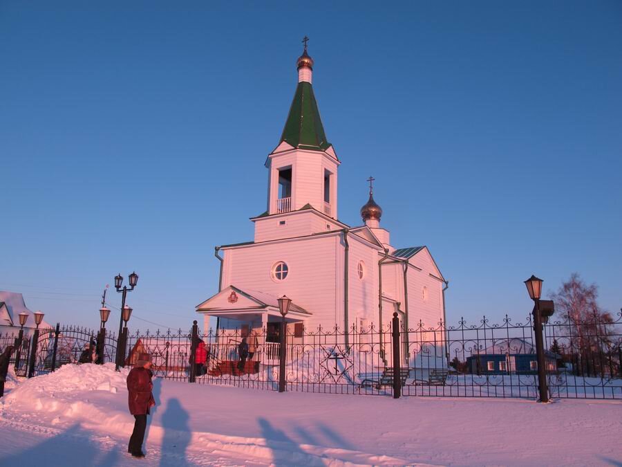 Погода в селиярово. Селиярово Ханты-Мансийский. Посёлок Селиярово ХМАО. Село Селиярово Церковь. Деревянная Церковь Селиярово.