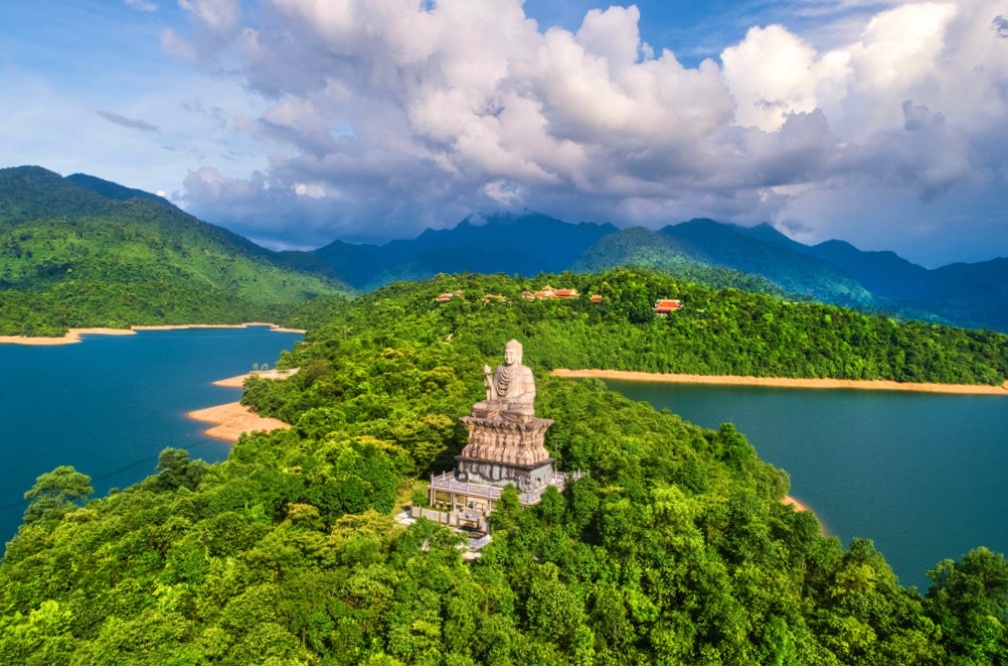 Монастырь национального парка Батьма