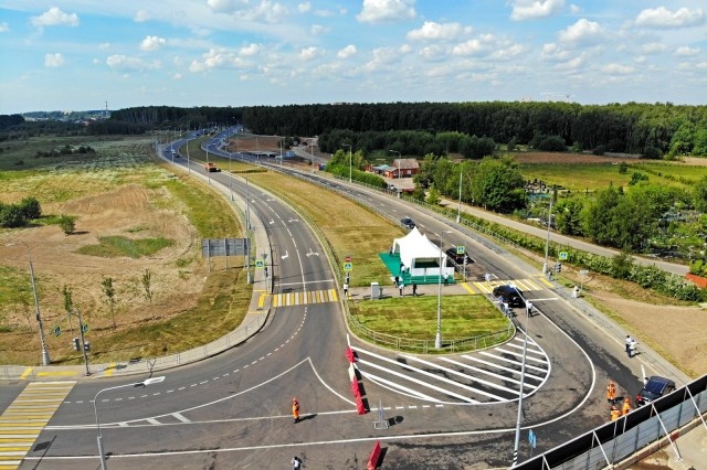 29 июня. Запуск движения по новой автодороге М3 «Украина – город Московский – Калужское шоссе – Южное Бутово».
