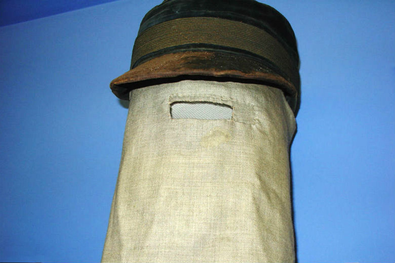 Маска и шляпа Джозефа Меррика. Фото: Музей Королевского госпиталя Лондона