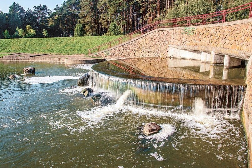 Первый каскад нашей системы начинается с Цнянского водохранилища, которое начали заполнять в 1982 году. Вода в него по трубам из водохранилища «Дрозды». 