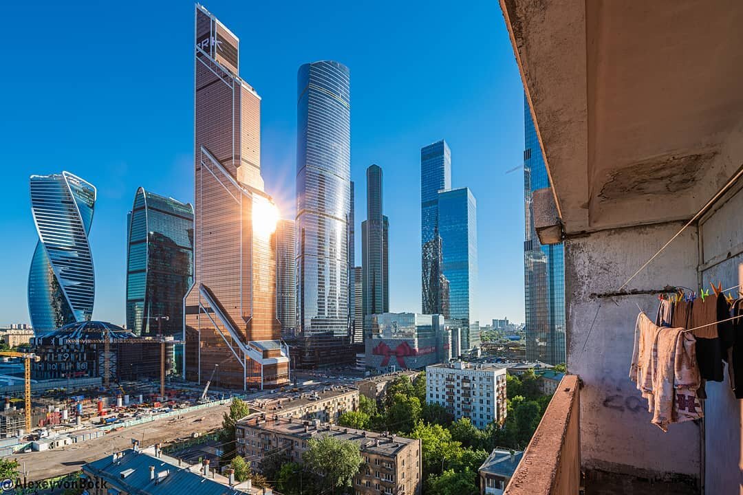 Контрасты. Фото: twitter.com.