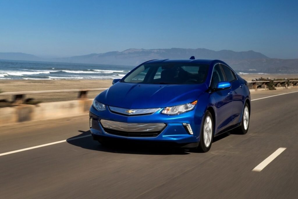 Chevrolet Volt. Фото из открытых источников