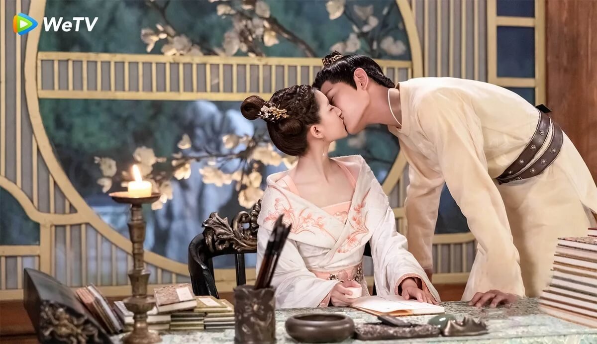 Кадр из дорамы «Роман Розы и Тигра»