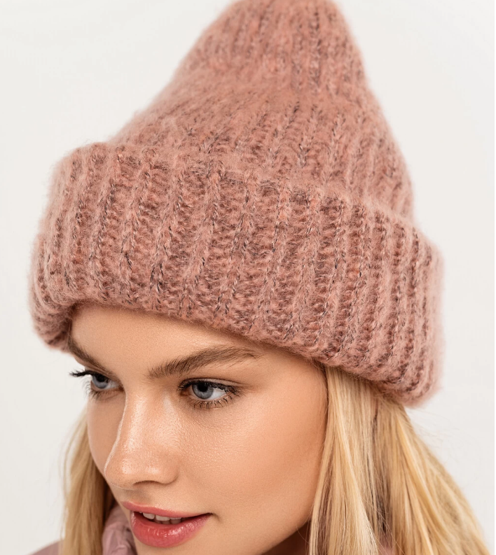 Шапка Befree по Цене 454 руб. Цвет розовый.