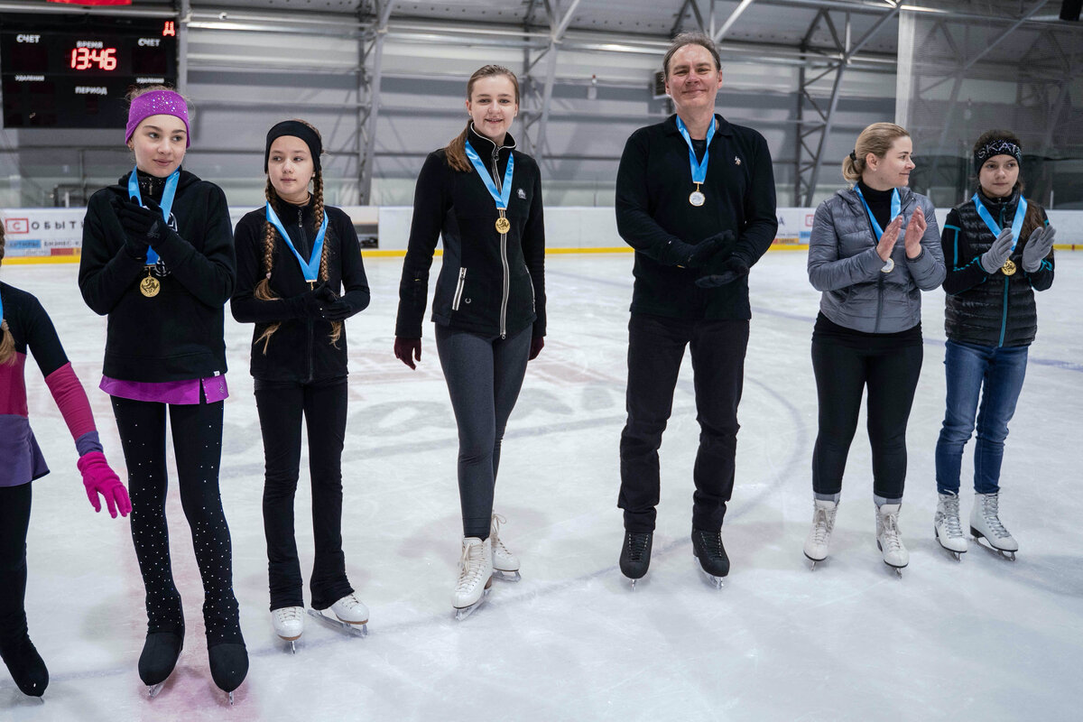 Фигурное катание - прекрасный способ активно провести выходные)