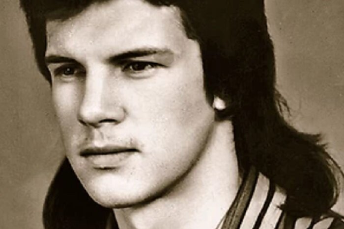 Анатолий Котенев